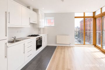 FIXED PRICE 370,000 NO BIDDING Apartment 15, Liberty View, St. James Gate, Dublin 8, D08A433 — photo 3