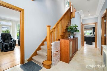 11 Grove Paddock, Blackrock, Co. Dublin — photo 2