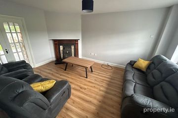 8 Greenfield Park, V95 T381, Lahinch, Co. Clare — photo 3