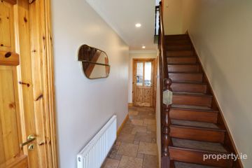60 Castle Court, Carrickbeg, Carrick-on-Suir, Co. Tipperary, E32FD37 — photo 3