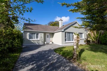 9 Monalee, Monavalley, Tralee, Co. Kerry, V92 Y49F