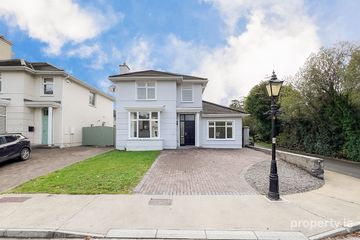 12 Richview, Castlecomer Road, Kilkenny, Co. Kilkenny, R95YRK2 — photo 2