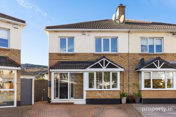 40 Sandyford Hall Place, Sandyford, Dublin 18, D18 P2V1