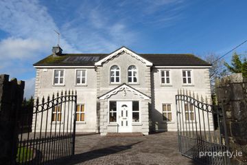 Aughoyne Cross, Leighlin Road, Ballyhide, Carlow Town, Co. Carlow, R93KD00