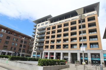 17 Berry House, Custom House Square, Mayor Street Lower , D01 XF30, IFSC, Dublin 1