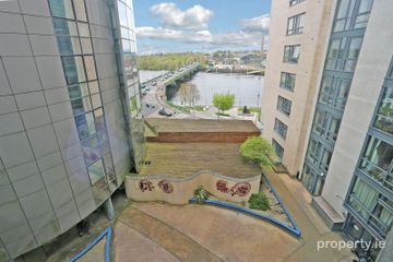 Apartment 410, Riverpoint, Bishops Quay, Limerick City Centre, Co. Limerick, V94RX68 — photo 2