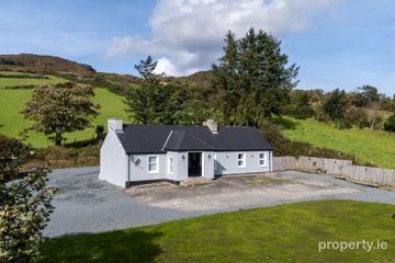 Lough Keel Cottage, Carrownasaul, Termon, Co. Donegal, F92Y6H3