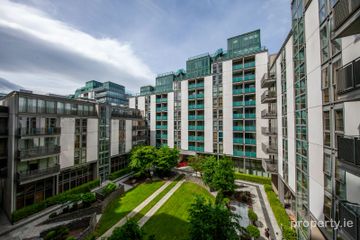 Apartment 26, Pakenham House, Spencer Dock, IFSC, Dublin 1, D01W422