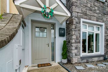 71 Springvale, Tubbercurry, Co. Sligo, F91F6T4 — photo 2