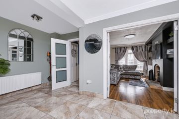27 Woodbank Avenue, Finglas South, Dublin 11, D11E3P3 — photo 2