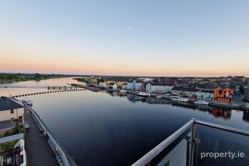 Custume Pier, Custume Place, Athlone, Co. Westmeath