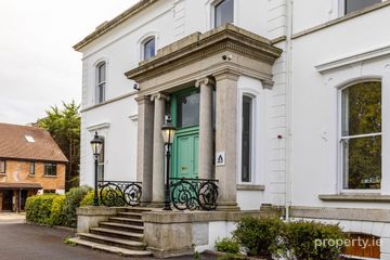 Airfield House, Airfield Court, Donnybrook, Co. Dublin — photo 2