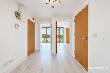 Apartment 58, Grove Court, Blanchardstown, Dublin 15, D15HDT0 — photo 2