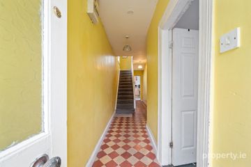 3 Clashduv Villas, Glasheen Road, Glasheen, Co. Cork, T12F2R4 — photo 2