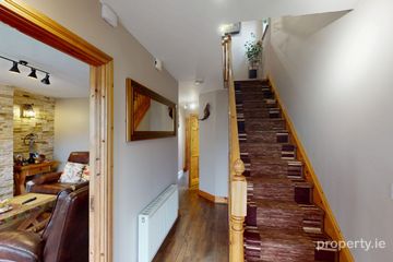 16 Cnoic Alainn, Cootehill, Co. Cavan, H16FY71 — photo 2