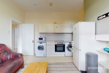 Flat 2, 225, Phibsborough Road, North Circular Road, Dublin 7 — photo 2