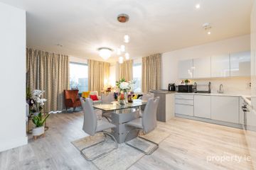 Apartment 20, Whitebeam Hall, Leopardstown, Dublin 18 — photo 3