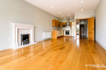 Apartment 395, The Oak, Trimbleston, Goatstown, Dublin 14, D14C568 — photo 2
