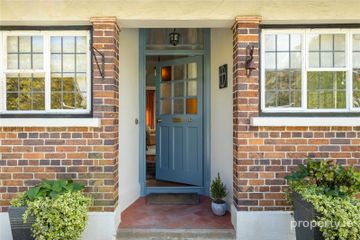 The Grove, Portland Road, The Burnaby, Greystones, Co. Wicklow, A63VX38 — photo 3