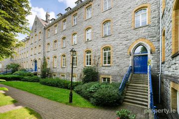 81 Hybreasal House, South Circular Road, Dublin 8