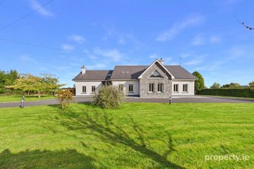 Cahertinny, Loughrea, Co. Galway, H62XH77 — photo 2