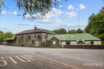 Connolly's Pub, Newtownmoneenluggagh, Donadea, Co. Kildare, W91TR94 — photo 3