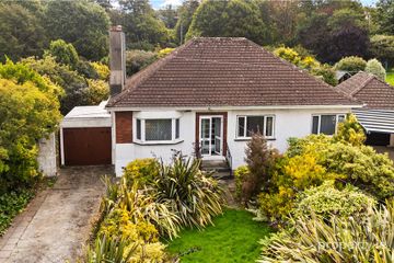 19 Seafield Crescent, Blackrock, Co. Dublin, A94 D660