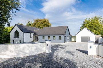 Skehanagh, Watergrasshill, Co. Cork, T56K090 — photo 2