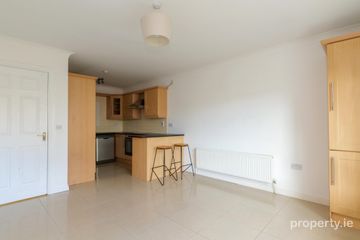 141 Clochog, Oranmore, Co. Galway, H91 R898 — photo 3