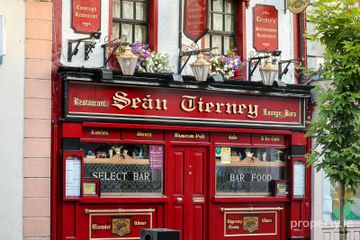 Sean Tierneys Bar & Restaurant, 13 Connell Street, Clonmel, Co. Tipperary, E91 RD83 — photo 2