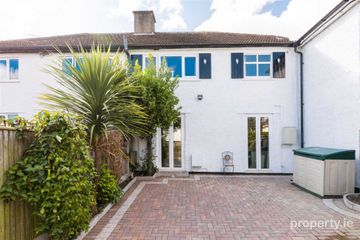 2 Woodbine Avenue, Booterstown, Co. Dublin, A94R0VH