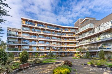 1 Booterstown Wood, Booterstown Avenue, Blackrock, Co. Dublin, A94WE22