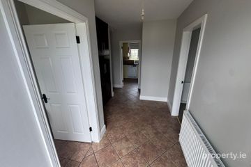 44 Tara Court, Letterkenny, Co. Donegal — photo 3