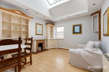 Apartment 138, Block 4, Custom Hall, Dublin 1, D01KV29 — photo 3