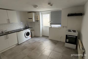 4 Duff Terrace, Brownstown Lower, Curragh, Ballysax, Co. Kildare — photo 3