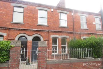 7 Saint Johns Villas, Mulgrave Street, Limerick City Centre, Co. Limerick, V94A2CW — photo 2