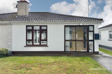 63 Marble Crest, Kilkenny, Kilkenny, Co. Kilkenny, R95F2VY — photo 2