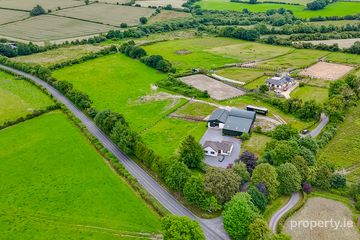 Kilgreaney Stables, Kilgreaney, Bagenalstown, Co. Carlow, R21W668
