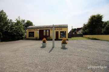 Central Garage, Emly, Co. Tipperary, E34PF77