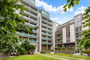54 Pakenham House, Spencer Dock, IFSC, Dublin 1, D01 CT98