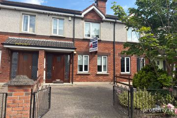 2 College Court, Nicholas Street, Dundalk, Co. Louth, A91W2A4
