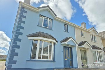 111 Clochrán, Kilcloghans, Tuam, Co. Galway, H54E650