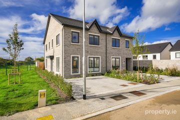 11 Mason Cross Green, Newcastle, Co. Dublin — photo 2