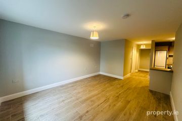 Apartment 12d, Doughiska Road, Briarhill, Co. Galway — photo 2