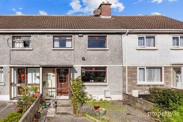 21 Chanel Avenue, Dublin 5, Artane, Dublin 5, D05X9W4