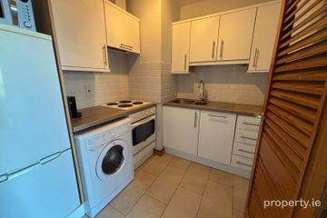 Apartment 21, Dundrum Castle House, Dundrum Castle, Ballinteer, Dublin 16 — photo 3