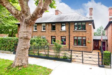 49 Iveagh Gardens, Crumlin, Dublin 12, D12 HW57