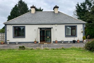 Carrowkeel North, Hollymount, Co. Mayo, F12H020
