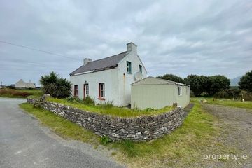 Caherscullibeen, Ballydavid, Co. Kerry, V92YP71