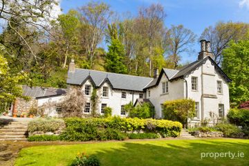Glenbrook House and Mews, Enniskerry, Co. Wicklow, A98N265